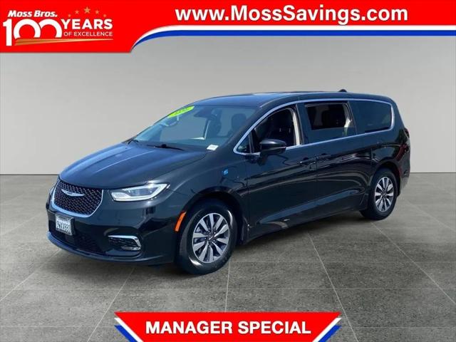 2024 Chrysler Pacifica Hybrid Select for sale in San Bernardino, CA