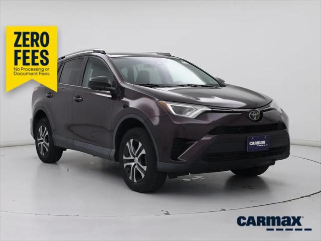 2018 Toyota RAV4 LE for sale in Lancaster, PA