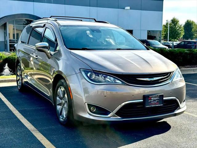 2018 Chrysler Pacifica Hybrid Limited for sale in Naperville, IL