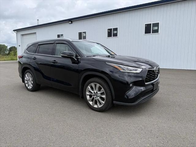 2021 Toyota Highlander Limited for sale in Rochester, NY