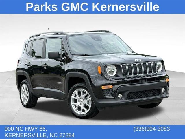 2022 Jeep Renegade Latitude 4x4 for sale in Kernersville, NC
