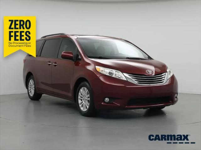 2017 Toyota Sienna XLE 8 Passenger for sale in Wilmington, NC