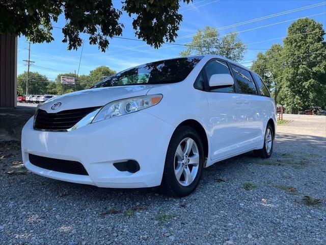2013 Toyota Sienna LE V6 8 Passenger for sale near Franklin, OH
