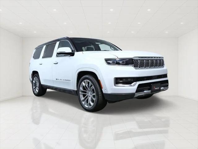 2022 Jeep Grand Wagoneer Series II 4x4 for sale in Apple Valley, MN