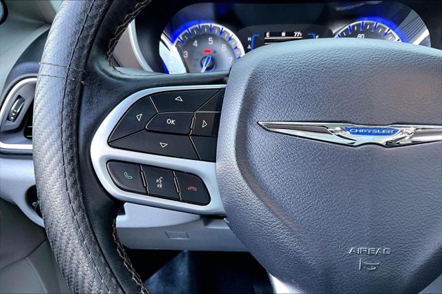 2017 Chrysler Pacifica Touring-L