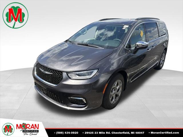 2023 Chrysler Pacifica Limited for sale in Clinton Township, MI