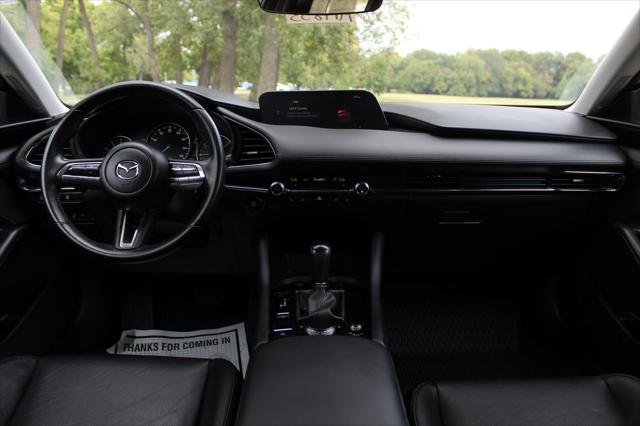 2022 Mazda Mazda3 Premium