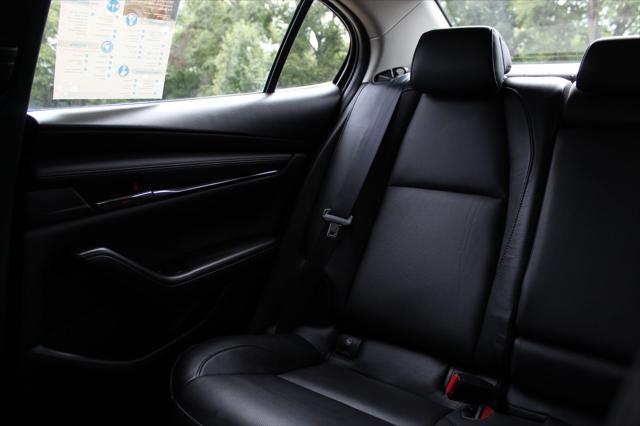 2022 Mazda Mazda3 Premium