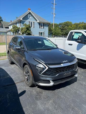 2023 Kia Sportage Hybrid EX for sale in Middletown, OH
