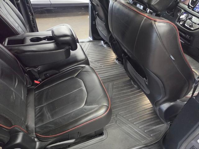 2020 Chrysler Pacifica 35th Anniversary Limited