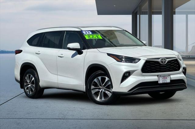 2023 Toyota Highlander XLE