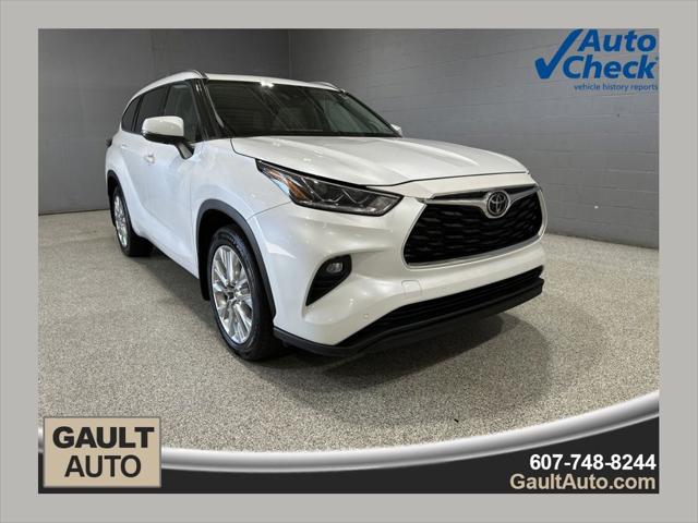 2022 Toyota Highlander Limited for sale in Endicott, NY