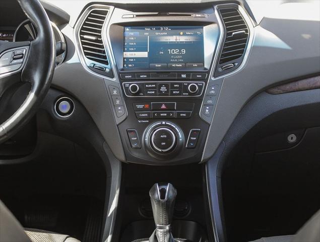 2017 Hyundai Santa Fe SE Ultimate