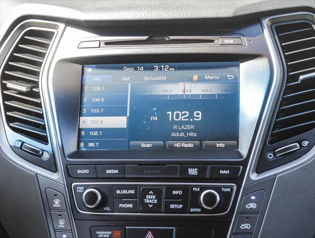 2017 Hyundai Santa Fe SE Ultimate