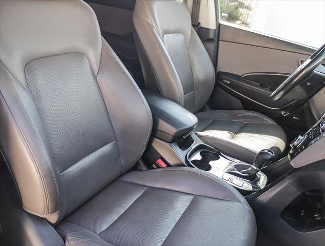 2017 Hyundai Santa Fe SE Ultimate