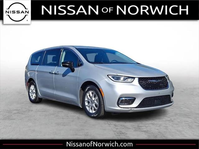 2024 Chrysler Pacifica Touring L for sale in Norwich, CT