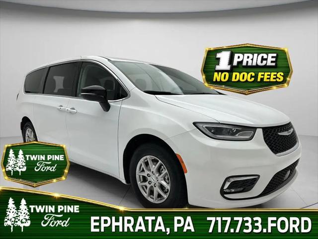 2024 Chrysler Pacifica Touring L for sale in Ephrata, PA