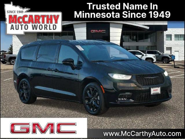2025 Chrysler Pacifica Limited AWD for sale in Coon Rapids, MN
