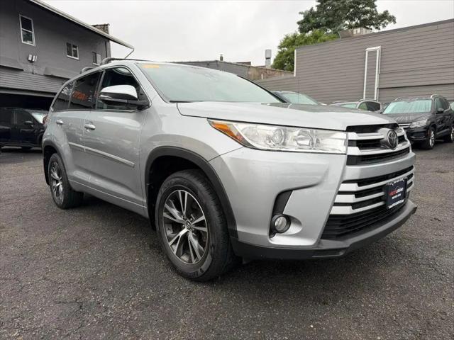 2017 Toyota Highlander LE Plus for sale in Linden, NJ