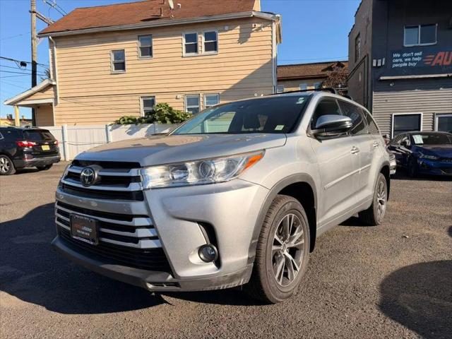 2017 Toyota Highlander LE Plus for sale in Linden, NJ