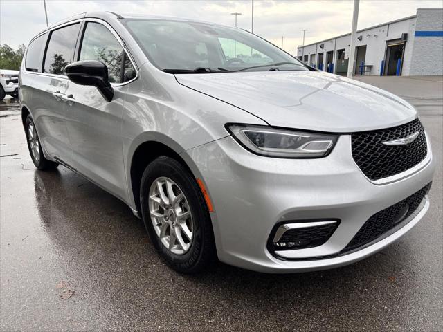 Used 2024 Chrysler Pacifica Touring L For Sale in Jackson, MI
