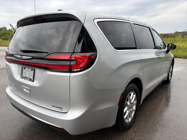 Used 2024 Chrysler Pacifica Touring L For Sale in Jackson, MI