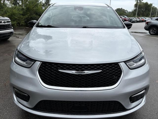 Used 2024 Chrysler Pacifica Touring L For Sale in Jackson, MI