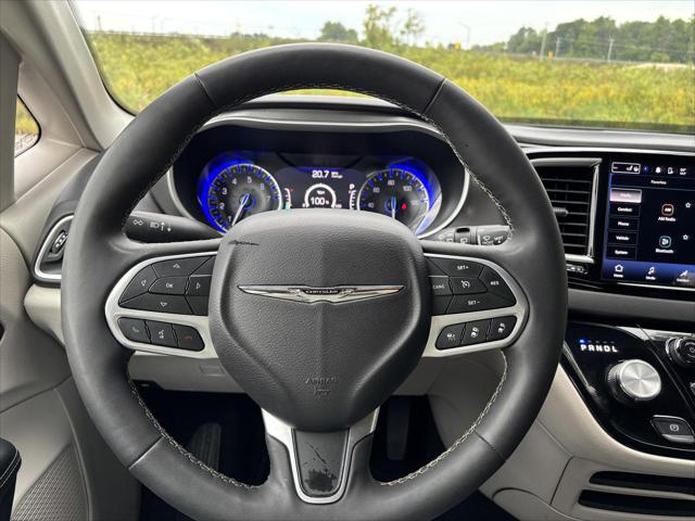 Used 2024 Chrysler Pacifica Touring L For Sale in Jackson, MI