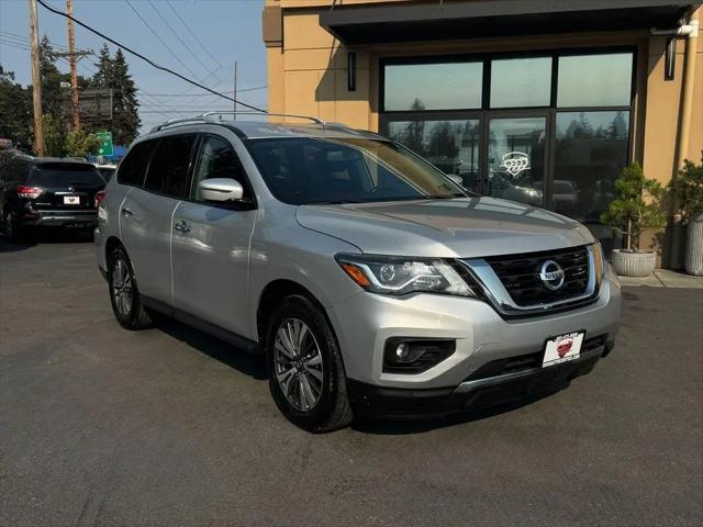 2017 Nissan Pathfinder SV for sale in Lakewood, WA