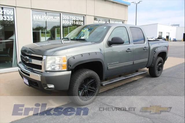 2011 Chevrolet Silverado 1500 LT for sale in Milan, IL