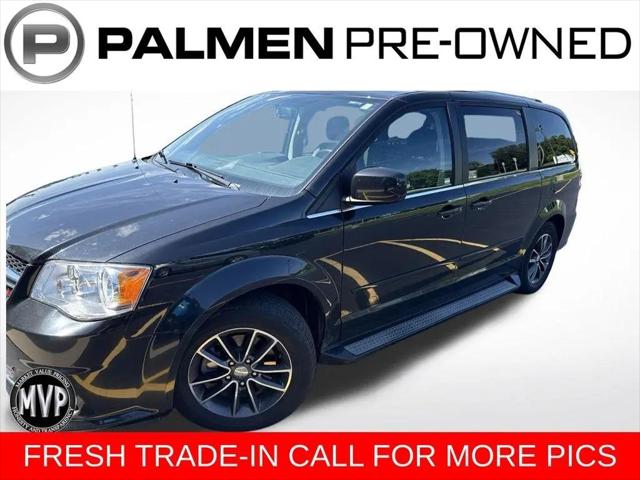 2017 Dodge Grand Caravan SXT for sale in Kenosha, WI