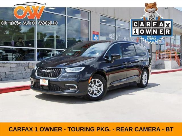 2024 Chrysler Pacifica Touring for sale in Alvin, TX