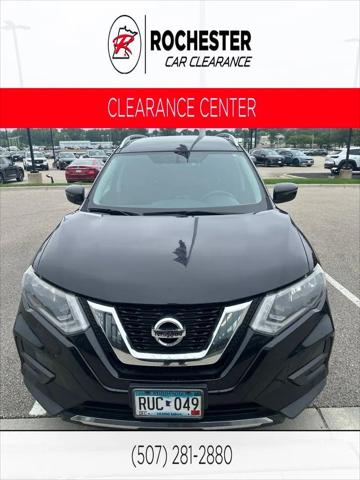 2017 Nissan Rogue SV for sale in Rochester, MN