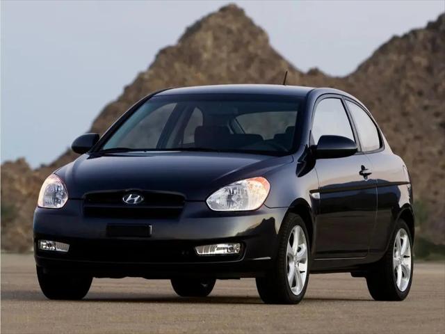 2011 Hyundai Accent GS for sale in North Olmsted, OH