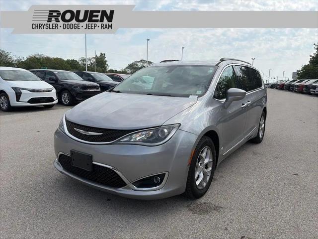 2017 Chrysler Pacifica Touring-L for sale in Woodville, OH