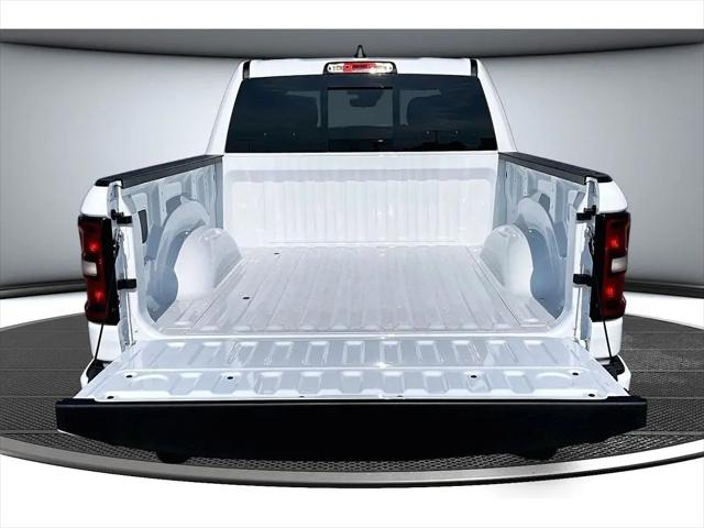2026 Ram 1500 Express Crew Cab 4x4 57 Box