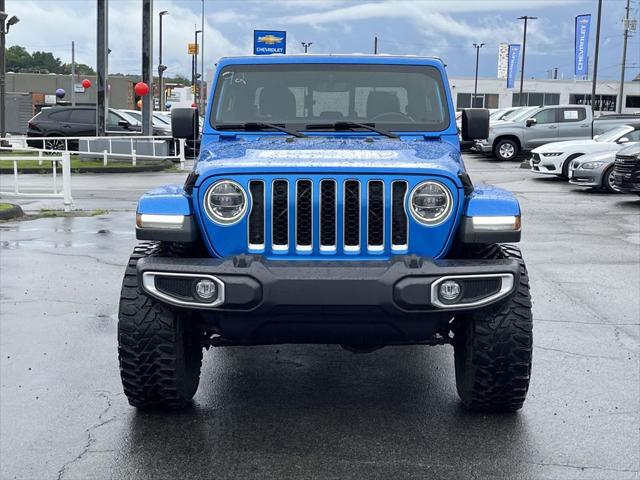 2022 Jeep Gladiator Overland