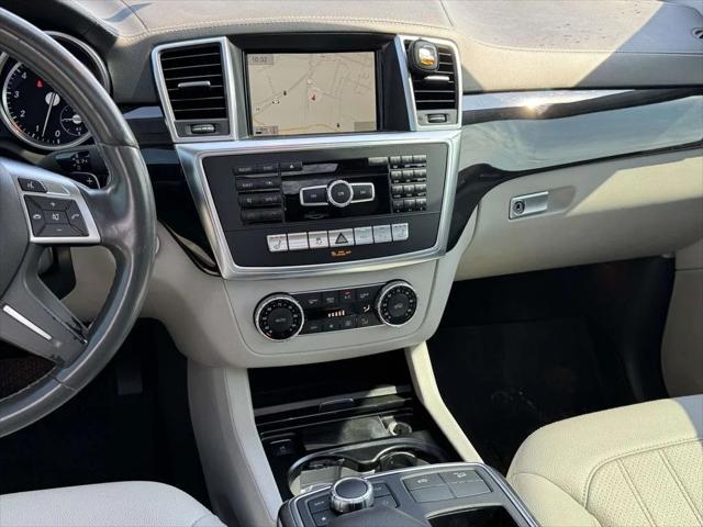 2016 Mercedes-Benz GL 450 4MATIC 2016 Mercedes-Benz GL 450 4MATIC