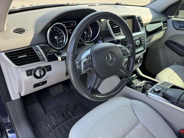2016 Mercedes-Benz GL 450 4MATIC 2016 Mercedes-Benz GL 450 4MATIC