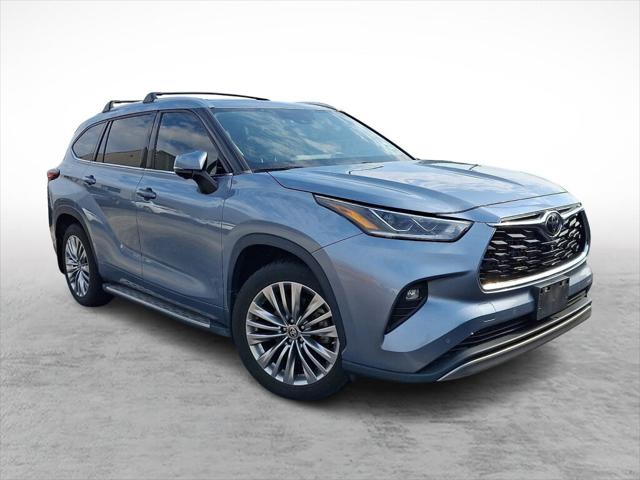 2023 Toyota Highlander Platinum 2023 Toyota Highlander Platinum