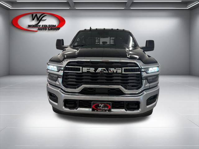 2026 RAM 3500 Chassis Tradesman/Big Horn