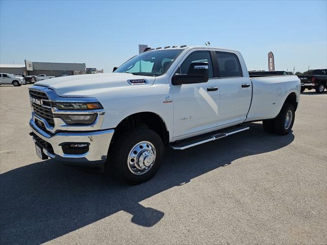 2026 RAM 3500 Big Horn Crew Cab 4x4 8 Box 2026 RAM 3500 Big Horn Crew Cab 4x4 8 Box