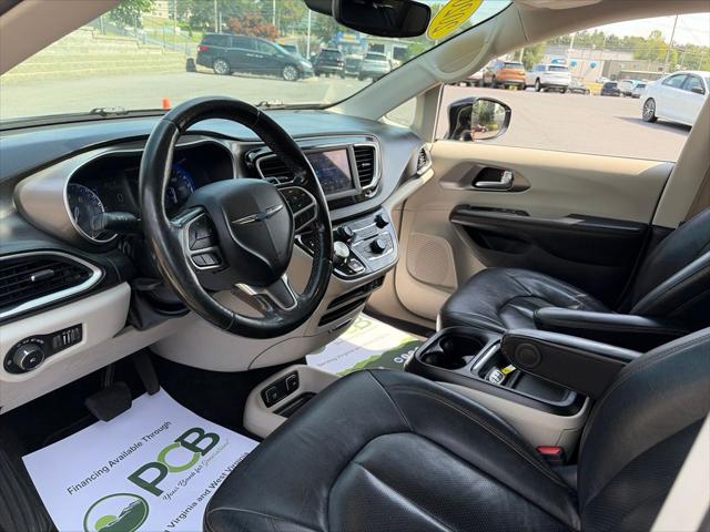 2020 Chrysler Pacifica Touring L
