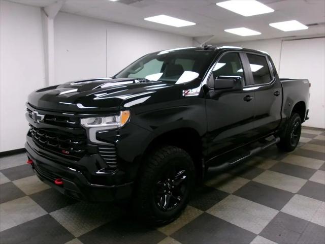 2024 Chevrolet Silverado 1500 4WD Crew Cab Short Bed LT Trail Boss for sale in Johnstown, OH