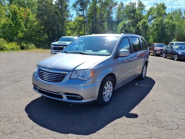 2016 Chrysler Town & Country Touring for sale in Ironwood, MI