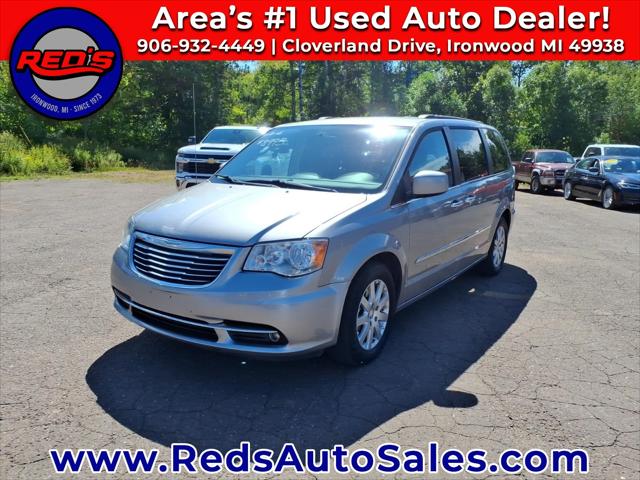 2016 Chrysler Town & Country Touring for sale in Ironwood, MI