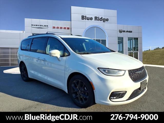 2021 Chrysler Pacifica Touring L for sale in Lebanon, VA