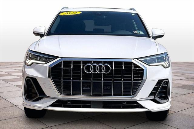 2025 Audi Q3 Premium 45 TFSI S line quattro Tiptronic 2025 Audi Q3 Premium 45 TFSI S line quattro Tiptronic