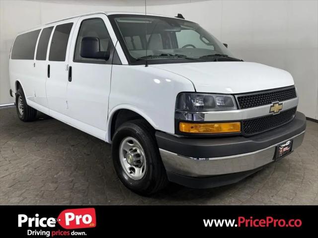 2025 Chevrolet Express Passenger RWD 3500 Extended Wheelbase LT for sale in Maumee, OH