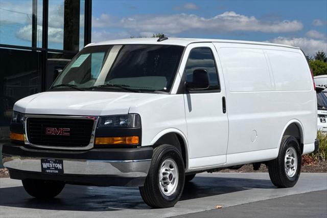 2025 GMC Savana Cargo RWD 2500 Regular Wheelbase Work Van